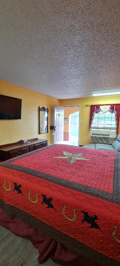 Chaparral Motel Hallettsville Exterior foto